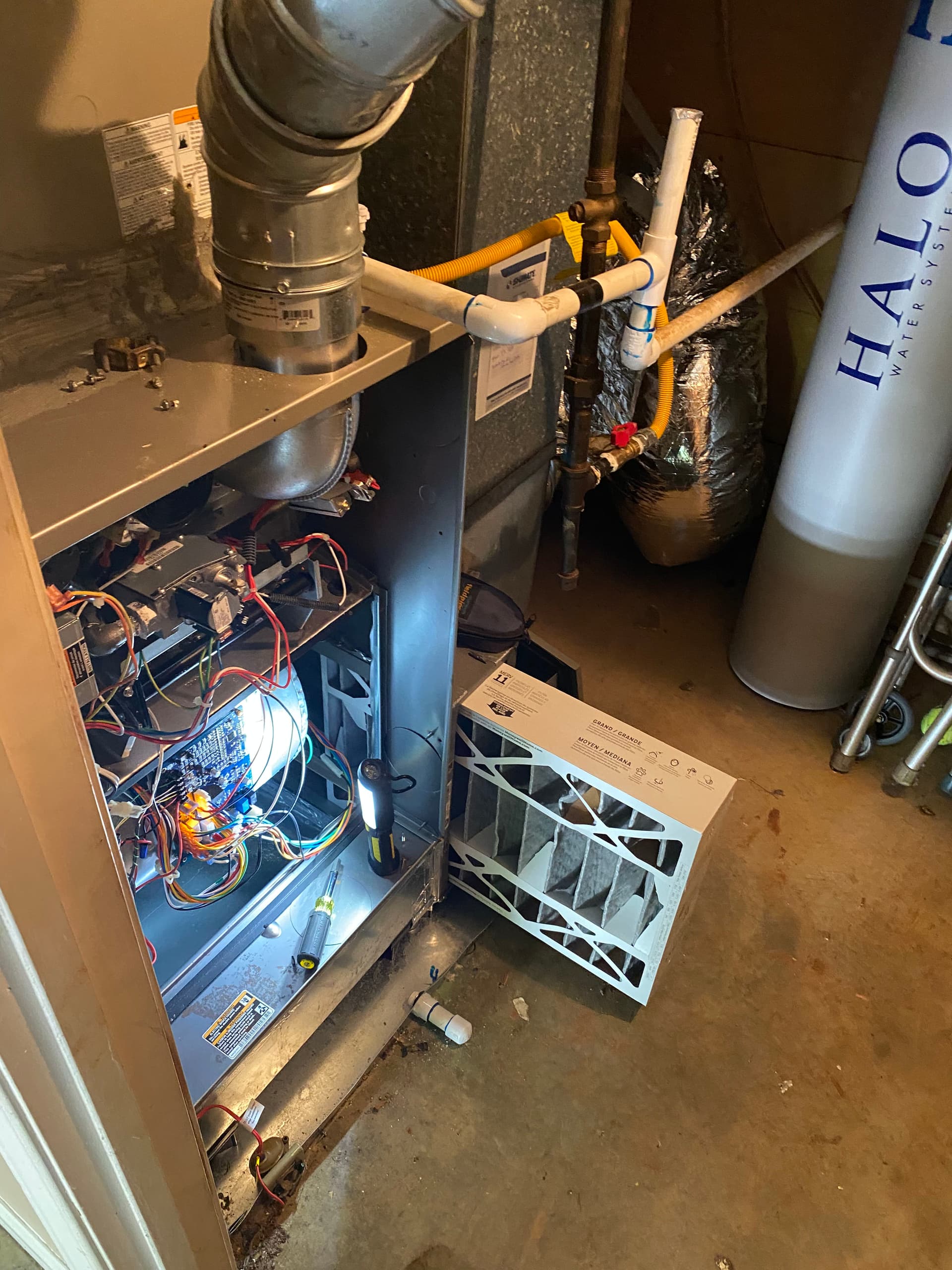 Gallery photos for AC and Furnace Tune-Up Done Right: Image #3