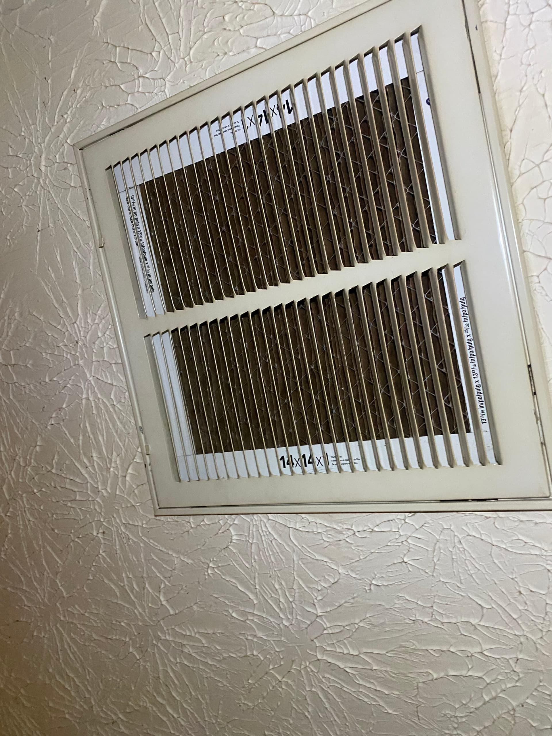 Gallery photos for Your AC Filter Might Be Why Your Home Won't Cool Down: Image #1