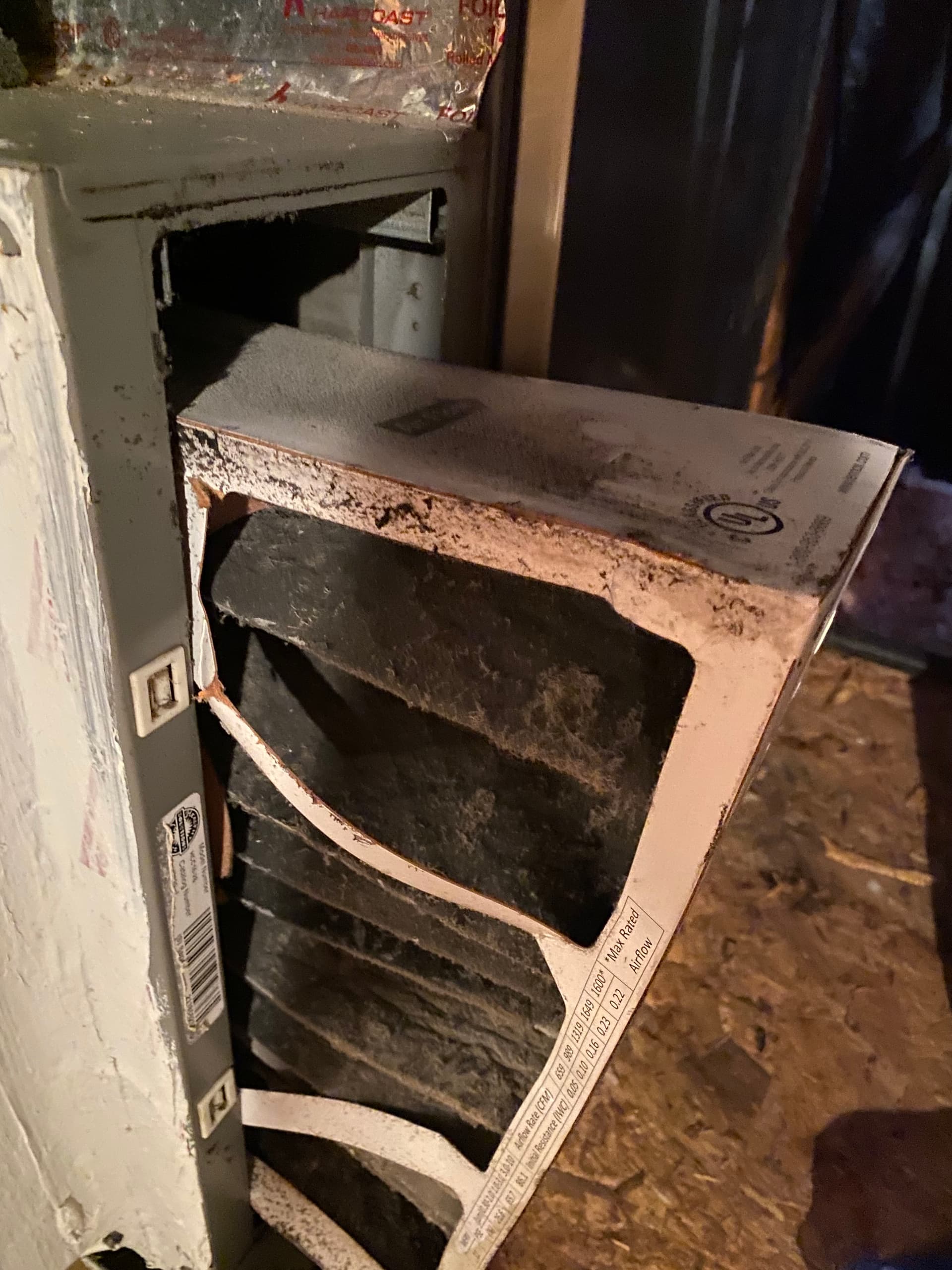 Don't Let a Dirty Air Filter Burn Your Motor