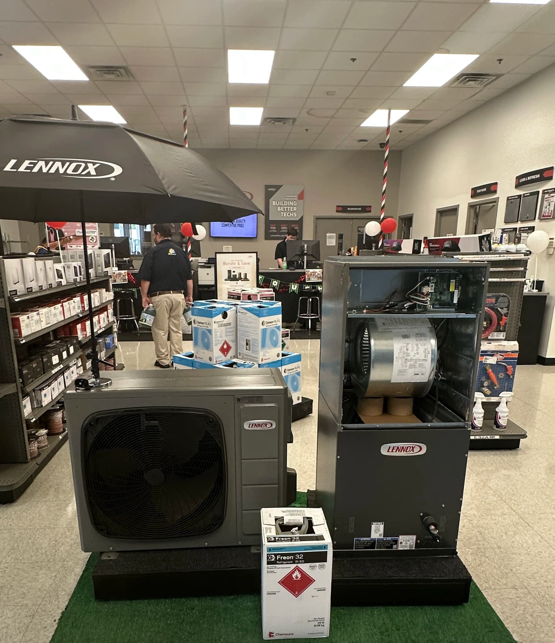 Lennox Side-Discharge Heat Pump That Packs a Real Punch image
